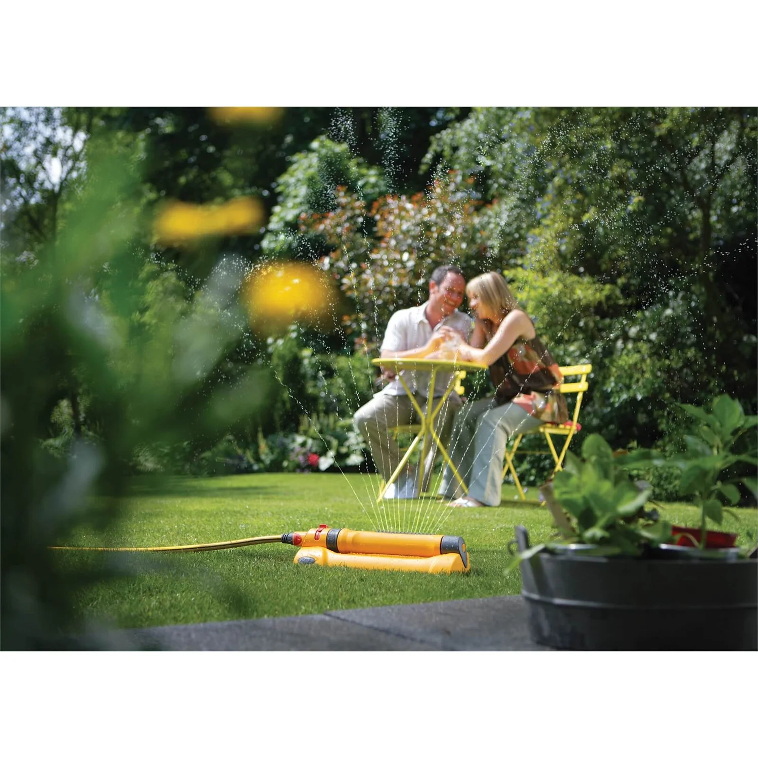 Hozelock Rectangular Garden Sprinkler Pro 200m² 4 Hozelock Rectangular Garden Sprinkler Pro 200m² - Image 2