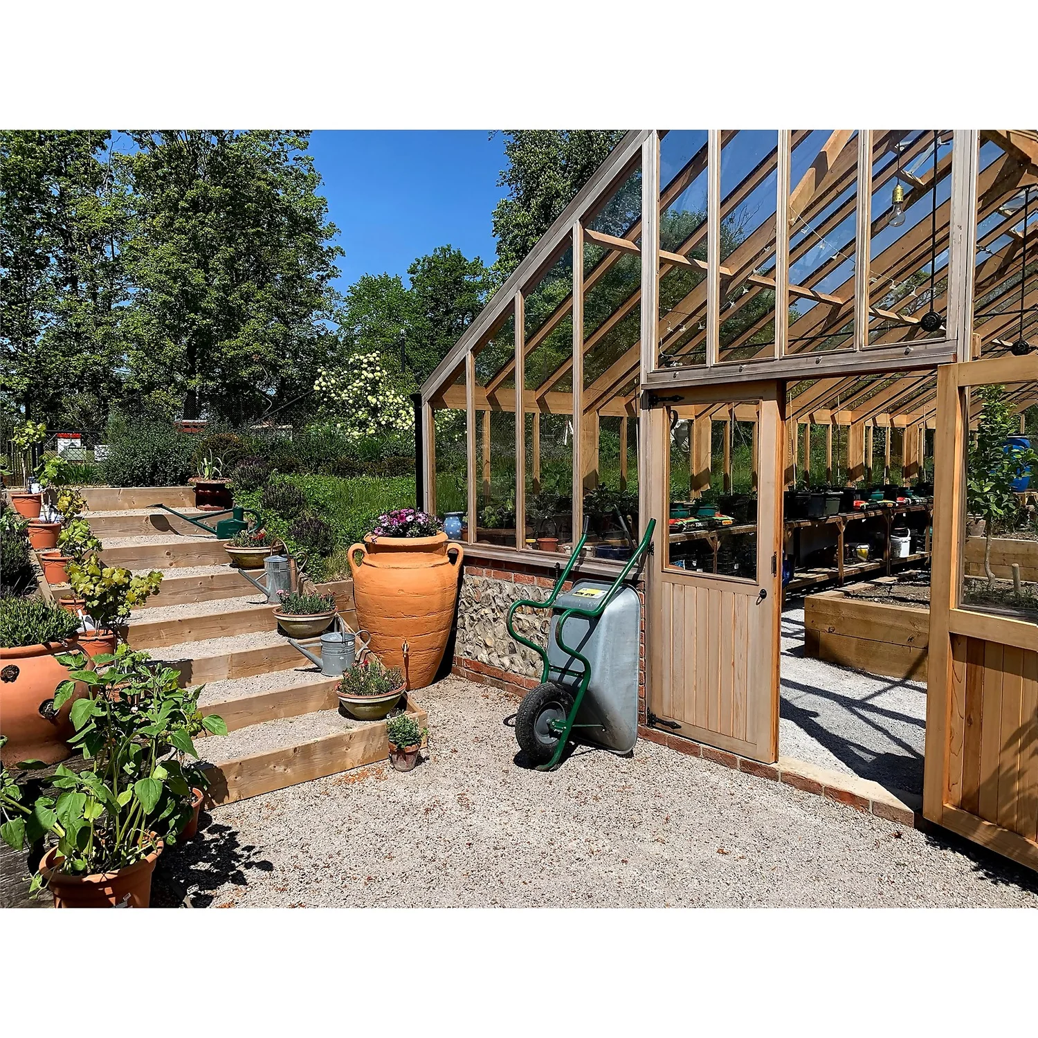 Garantia Antique Amphora Water Tank - 250L 4 Garantia Antique Amphora Water Tank - 250L - Image 2