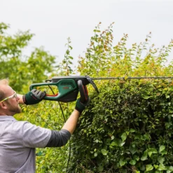 Bosch 500W Advanced HedgeCut 65 Hedge Trimmer 20 Bosch 500W Advanced HedgeCut 65 Hedge Trimmer -Garden Tool Shop 12885388 3814961768895744