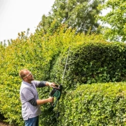 Bosch 500W Advanced HedgeCut 65 Hedge Trimmer 18 Bosch 500W Advanced HedgeCut 65 Hedge Trimmer -Garden Tool Shop 12885388 9174961768808000