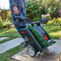 Bosch UniversalAquatak 135 High-Pressure Washer -Garden Tool Shop 12885390 1664960722657243