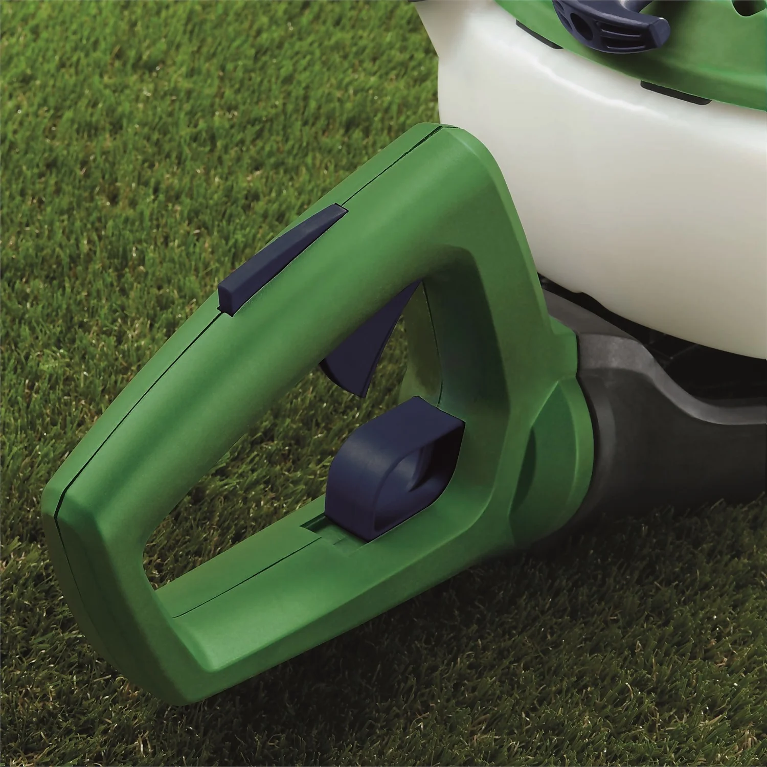 Powerbase 26cc Petrol Hedge Trimmer 55cm 4 Powerbase 26cc Petrol Hedge Trimmer 55cm - Image 2