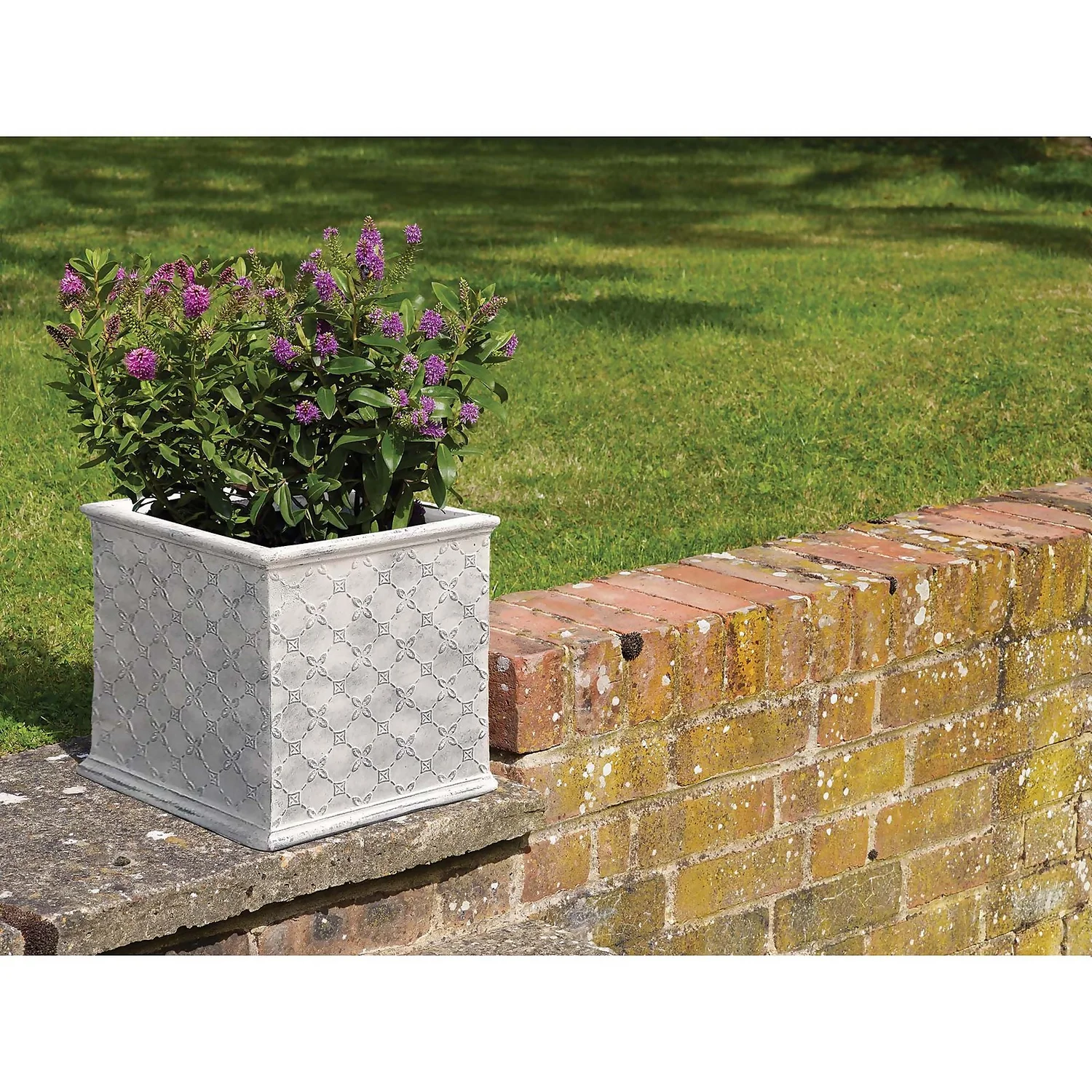 Mayfair Antique White Cube - 38cm 4 Mayfair Antique White Cube - 38cm - Image 2