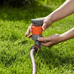 Gardena Comfort Circular Sprinkler Vario Spike -Garden Tool Shop 13043404 3345060198394453
