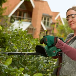 Bosch EasyHedgeCut 18-45 Hedge Trimmer 19 Bosch EasyHedgeCut 18-45 Hedge Trimmer -Garden Tool Shop 13496928 1224961768913606