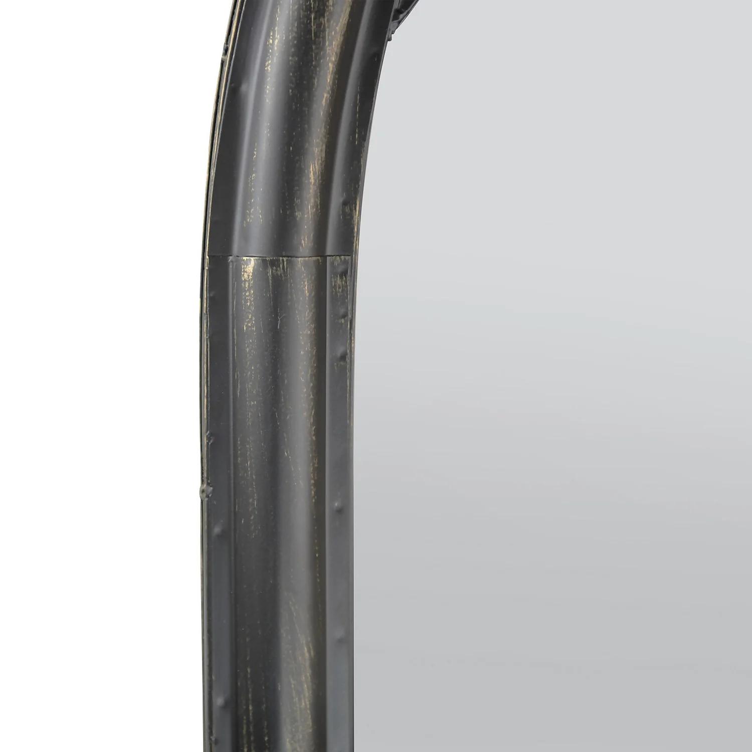 MirrorOutlet Black Somerley Chapel Arch Extra Large Metal Garden Mirror - 150x81cm 5 MirrorOutlet Black Somerley Chapel Arch Extra Large Metal Garden Mirror - 150x81cm - Image 3