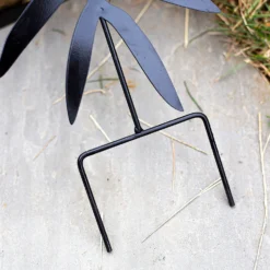 Jungle Black Ground Stakes - 45cm (Assorted Designs) -Garden Tool Shop 13981010 2135005324298073